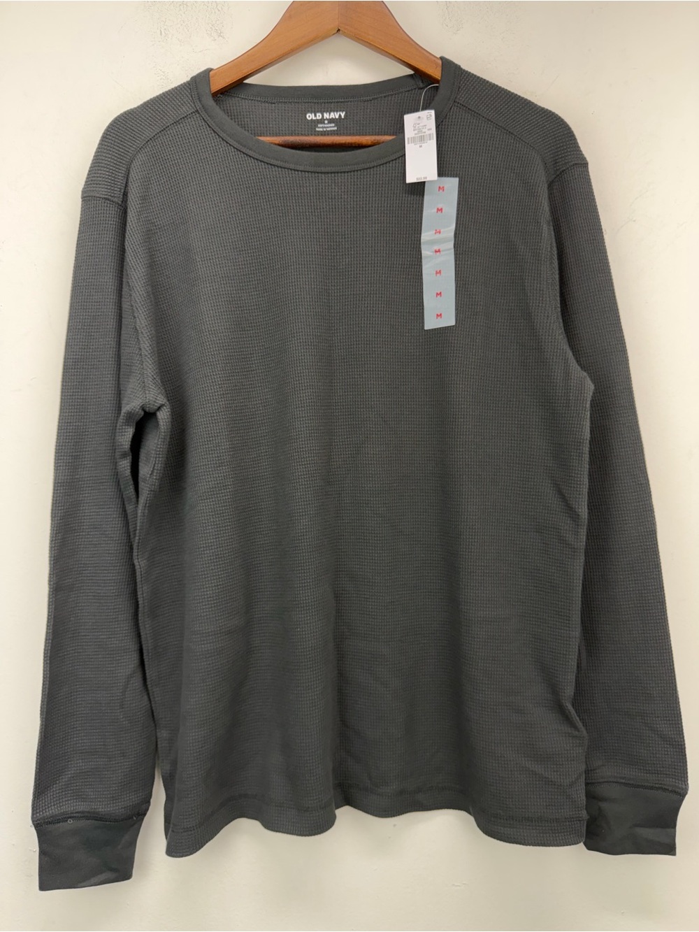 Old Navy size Medium Men's Gray Long Sleeve Waffle-Knit Thermal T-Shirt NWT